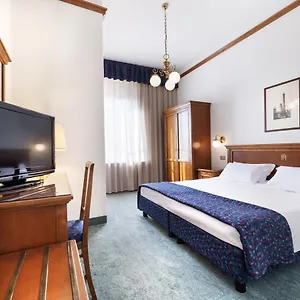 Otel Palace Centro ***