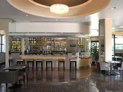 Grand Hotel Barone Di Sassj Sesto San Giovanni 4*,